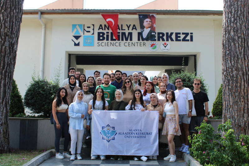 "21. Yüzyılda Fen Topluluğu"nun Gezisi 