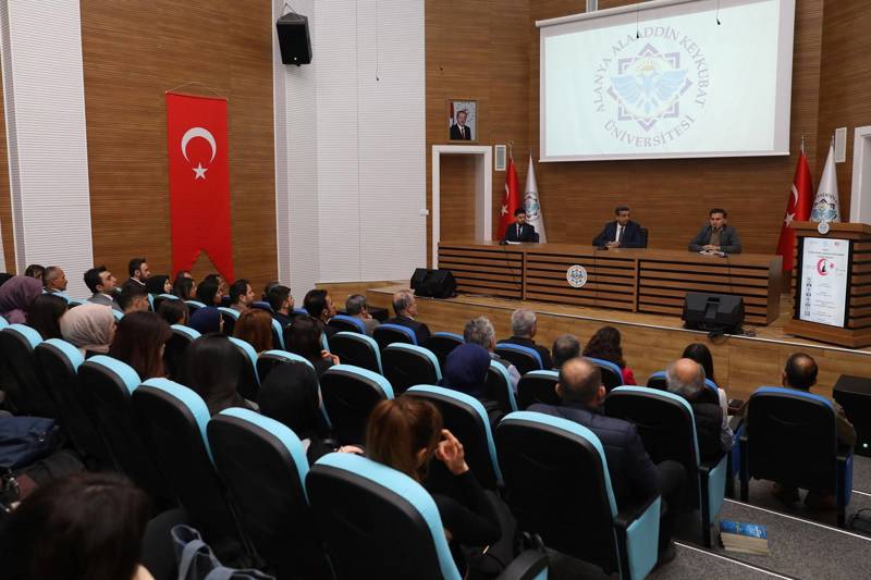 ALKÜ’DE İSTİKLAL MARŞI’NIN KABULÜ VE MİLLÎ MÜCADELE DÖNEMİ KONUŞULDU