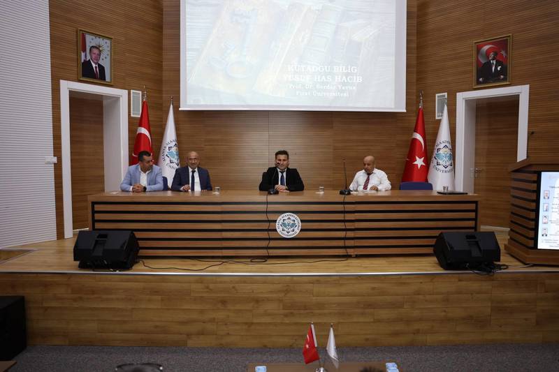 TÜRKÇENİN KAYNAKLARI ALKÜ’DE ANLATILDI