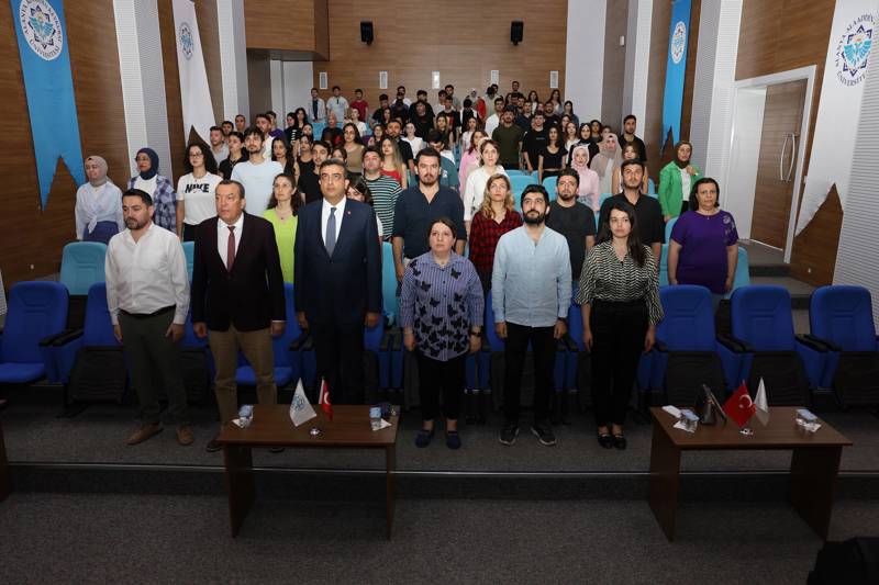 Geçmişten Günümüze Türkçemiz ve Dil Politikaları Adlı Etkinlikle Türk Dil Bayramı Kutlandı