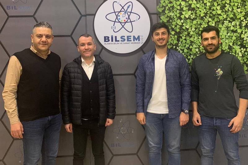 ALKÜ’DEN BİLSEM ÖĞRENCİLERİNE BİLİM ŞENLİĞİ